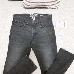 Reaction Kenneth Cole Black  Jeans 31/30